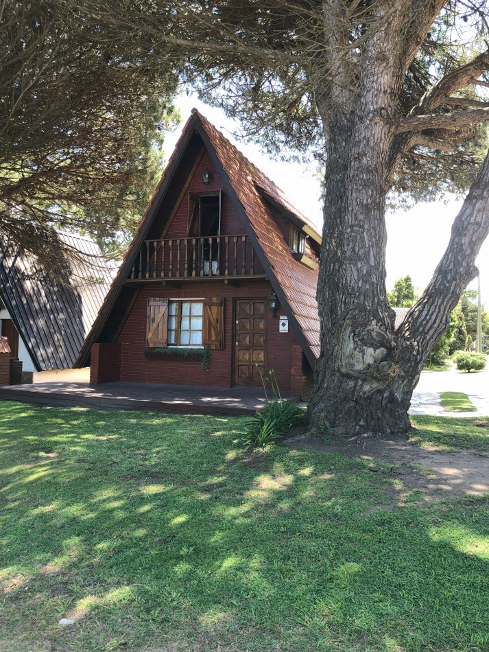 Casita Alpina A Pocas Cuadras de la playa- Mar de Ostende- Pinamar