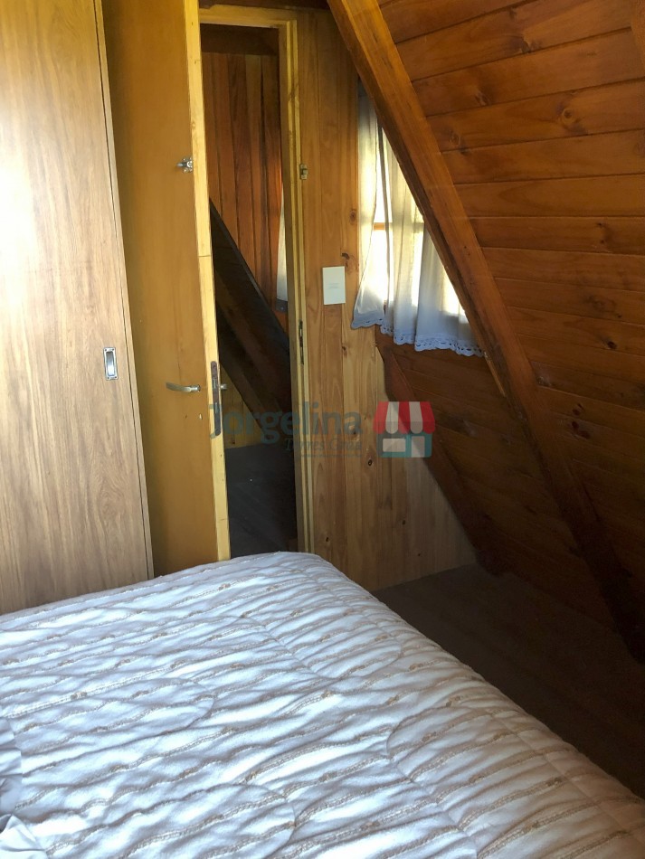 Casa Alpina A Pocas Cuadras de la playa- Mar de Ostende- Pinamar