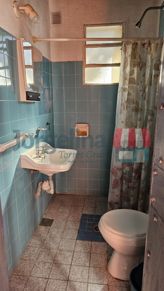 Casa Con Departamento- Mar de Ostende