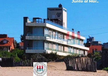 Oporunidad a pasos del Mar. 2 ambiientes con cochera Pileta- Cochera- Parrilla